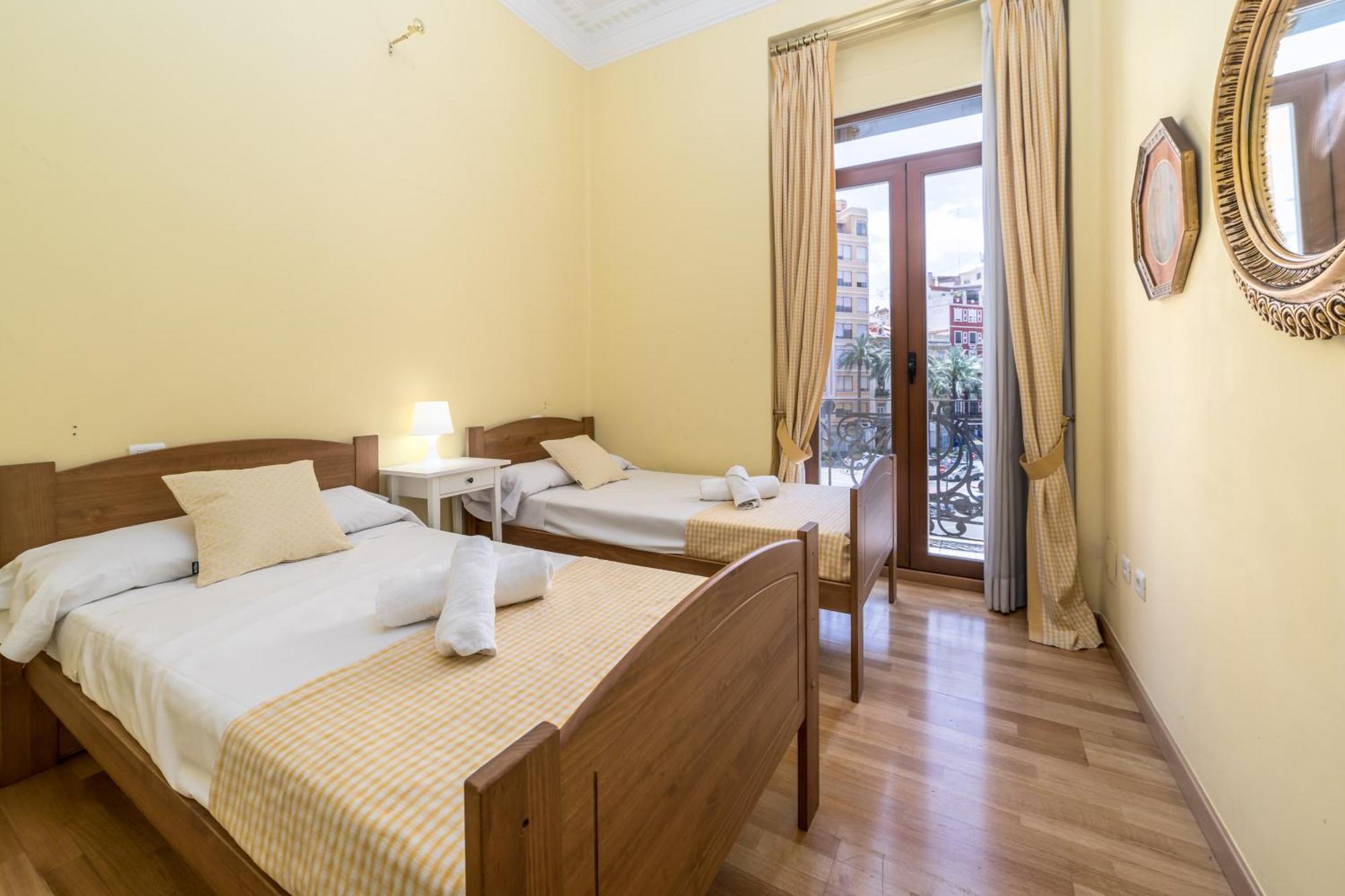 My Loft 4 You Gran Via Valencia Exterior photo